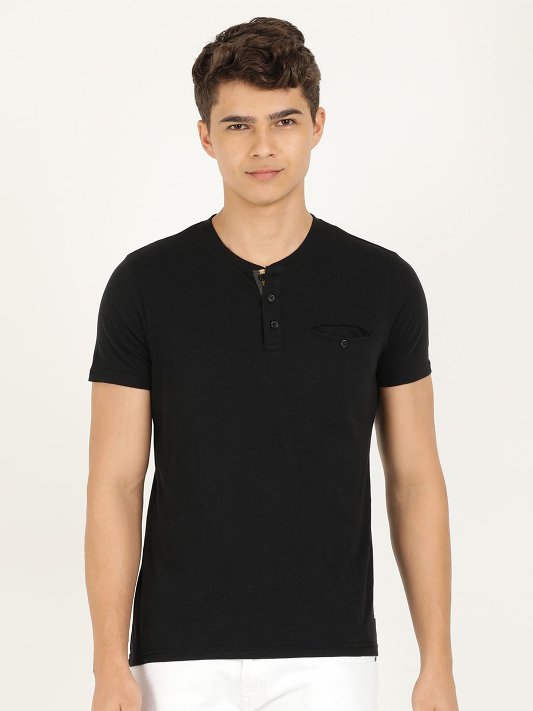 

Wrangler Henley Neck Cotton T-shirt, Black