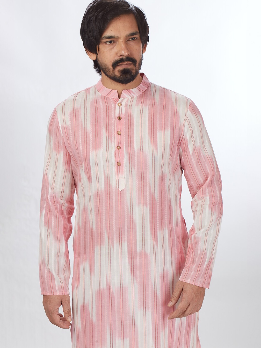 

Blacksmith Abstract Printed Jacquard Cotton Kurta, Pink