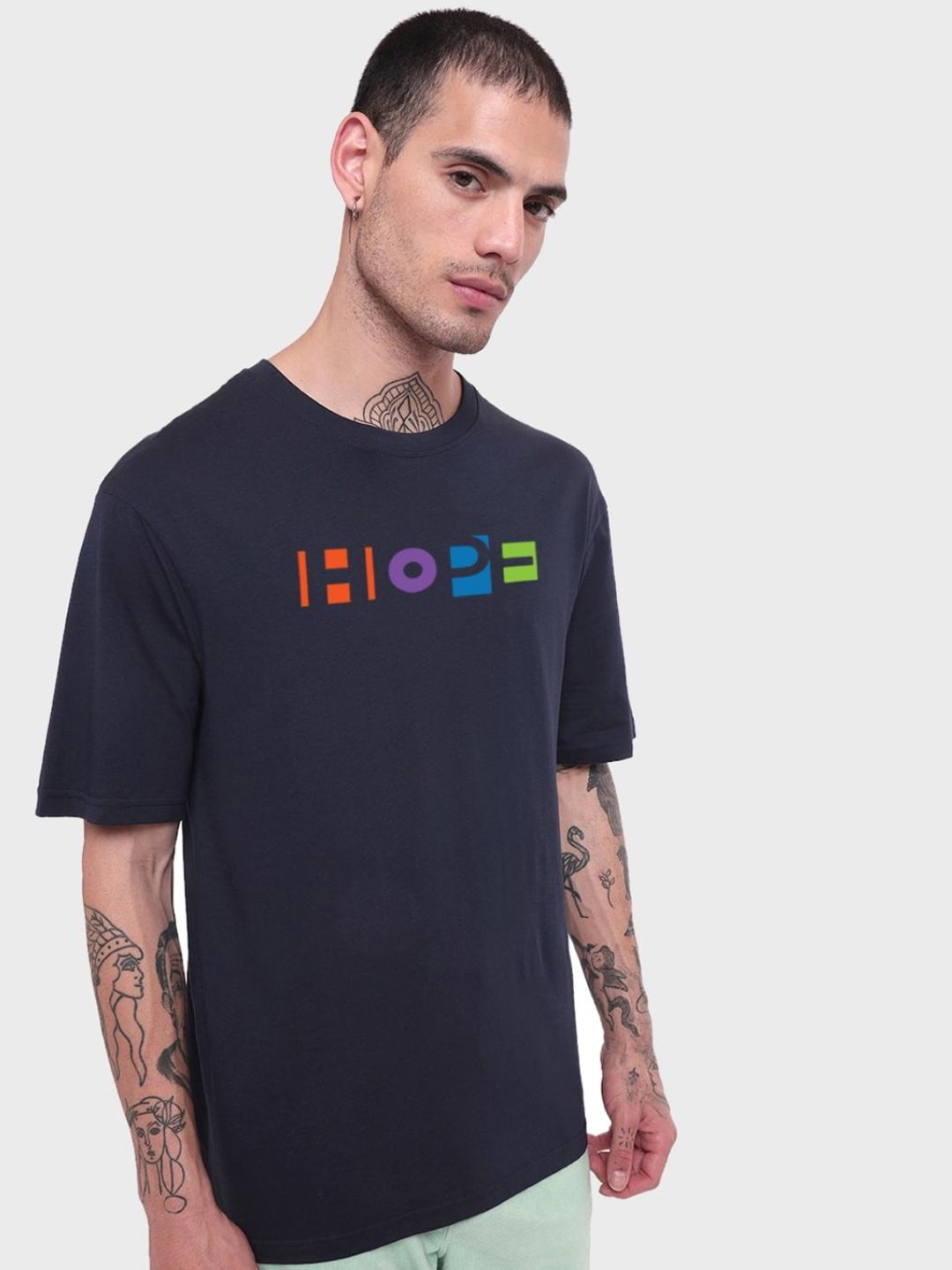 

Bewakoof Men Pop Hope Typography Print Oversized T-shirt, Navy blue