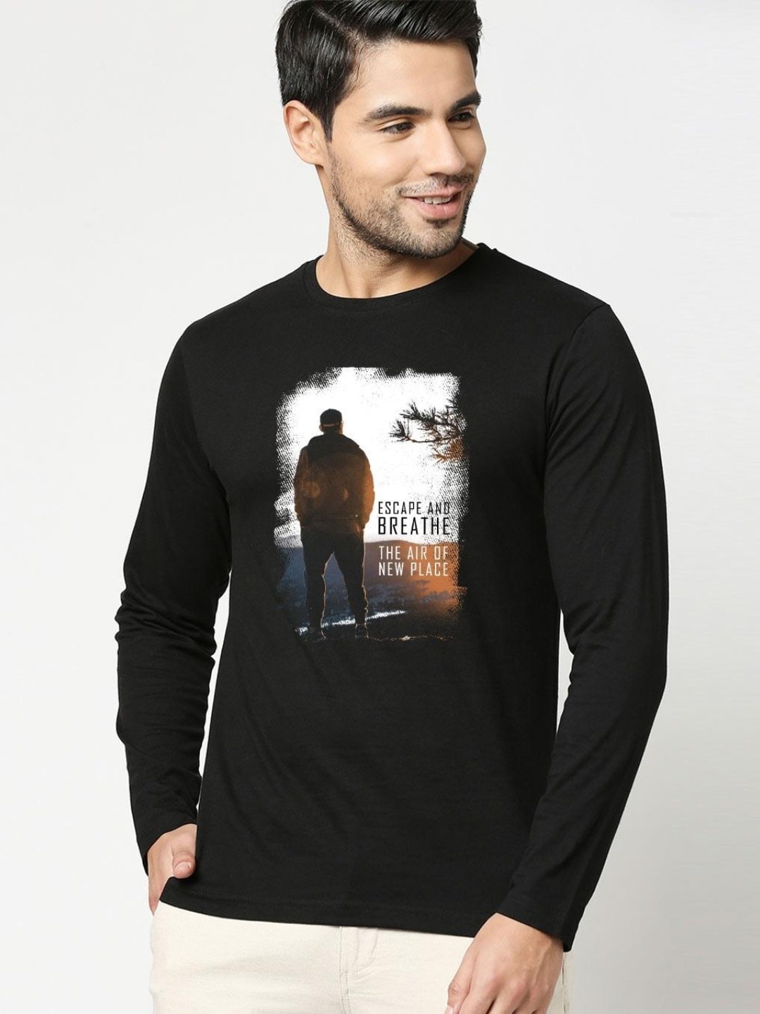 

Bewakoof Make Tracks Graphic Printed Regular Fit Cotton T-Shirt, Black