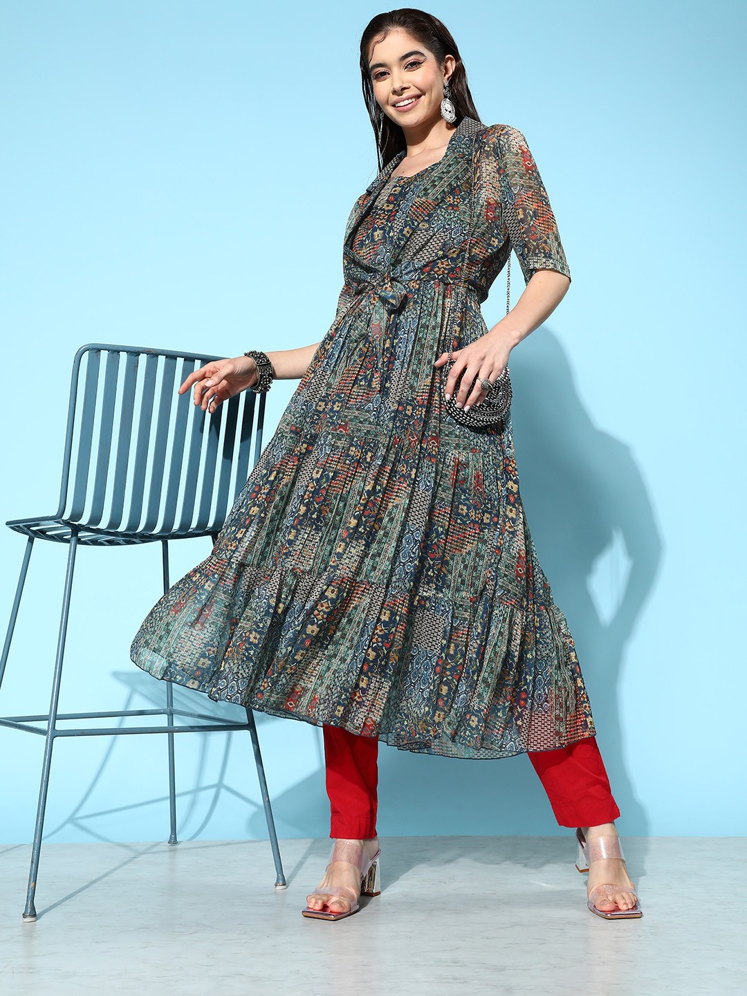 

ZOLA Women Green & Multicoloured Ethnic Motifs Printed Georgette Kurta With Jacket