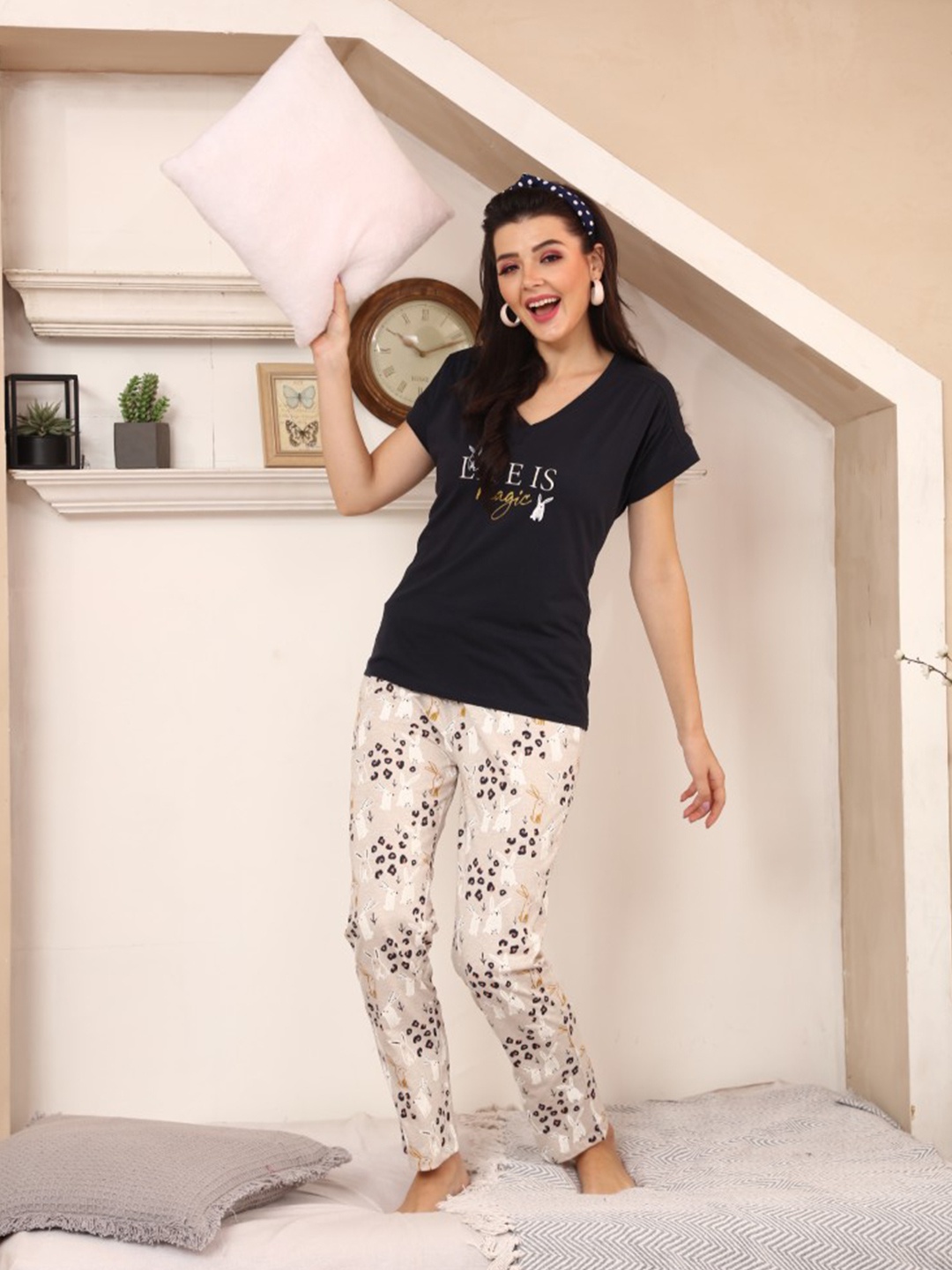 

MAYSIXTY Typography Printed Night Suit, Navy blue