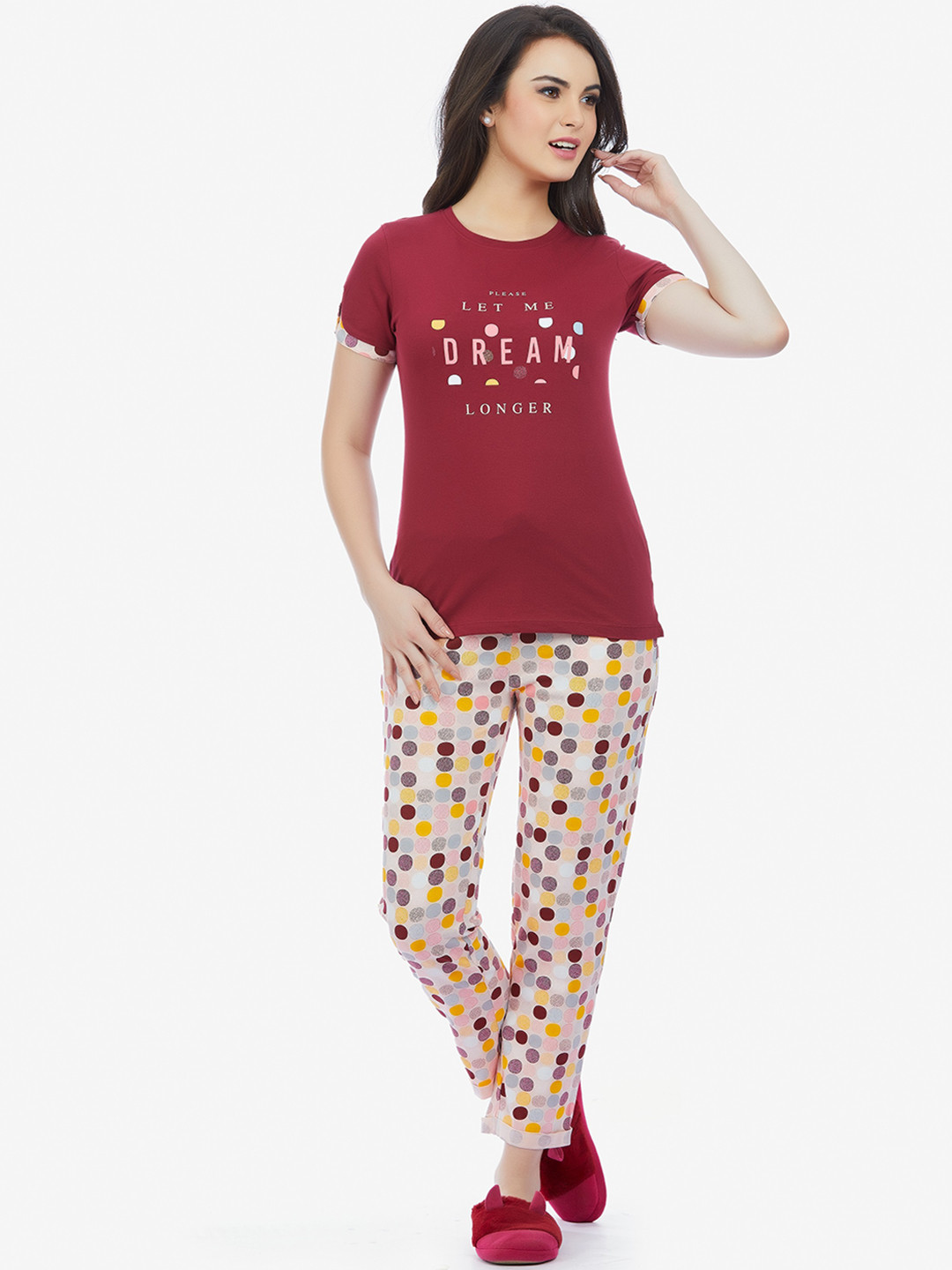 

MAYSIXTY Typography Printed Night Suit, Brown
