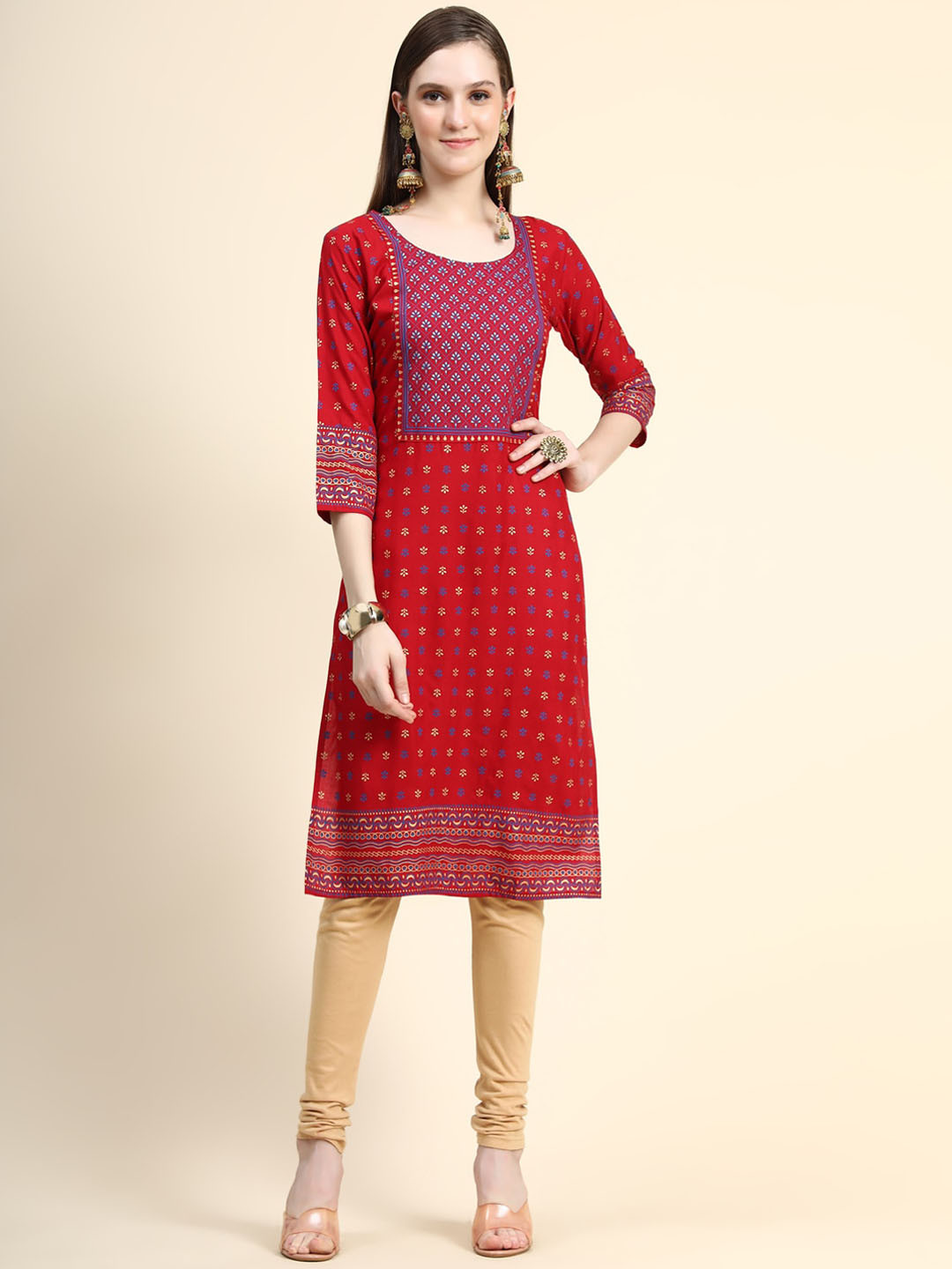 

Angroop Ethnic Motifs Print A-Line Kurta, Red