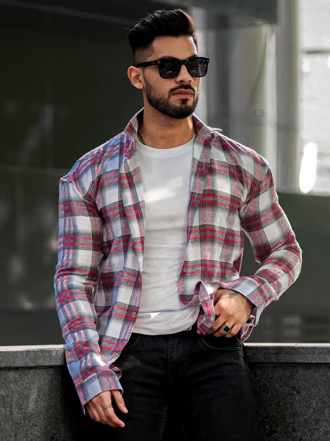 

Powerlook Men Slim Fit Tartan Checked Casual Shacket, Red