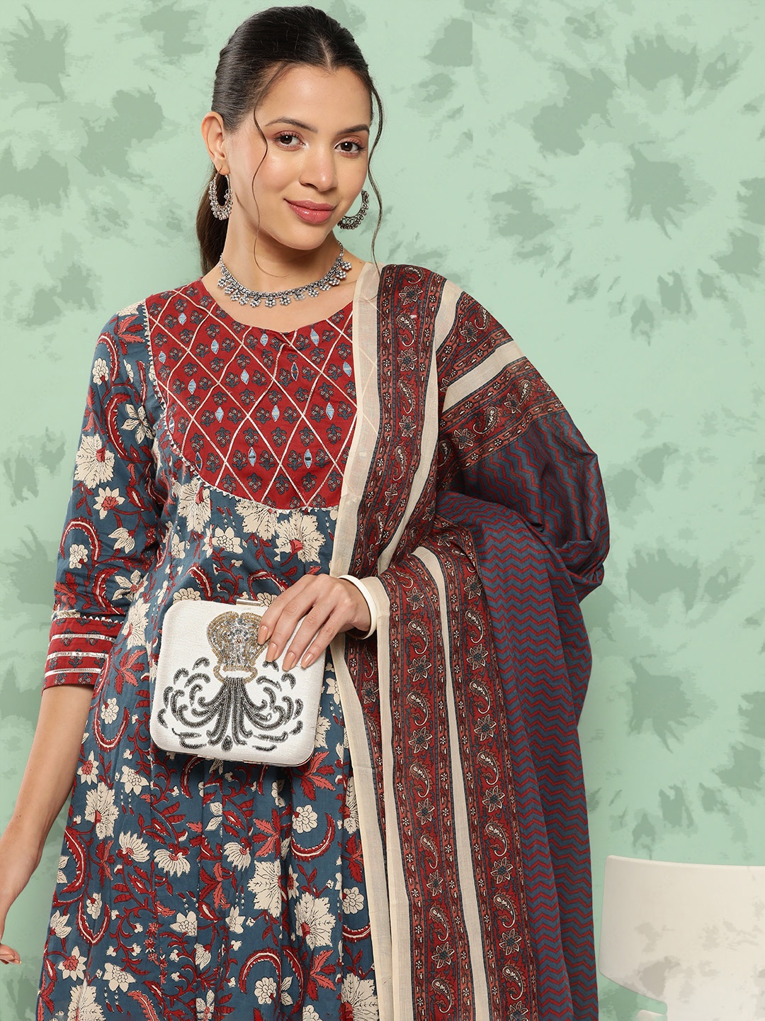 

Yufta Floral Printed Gotta Patti Pure Cotton Kurta With Palazzos & With Dupatta, Blue