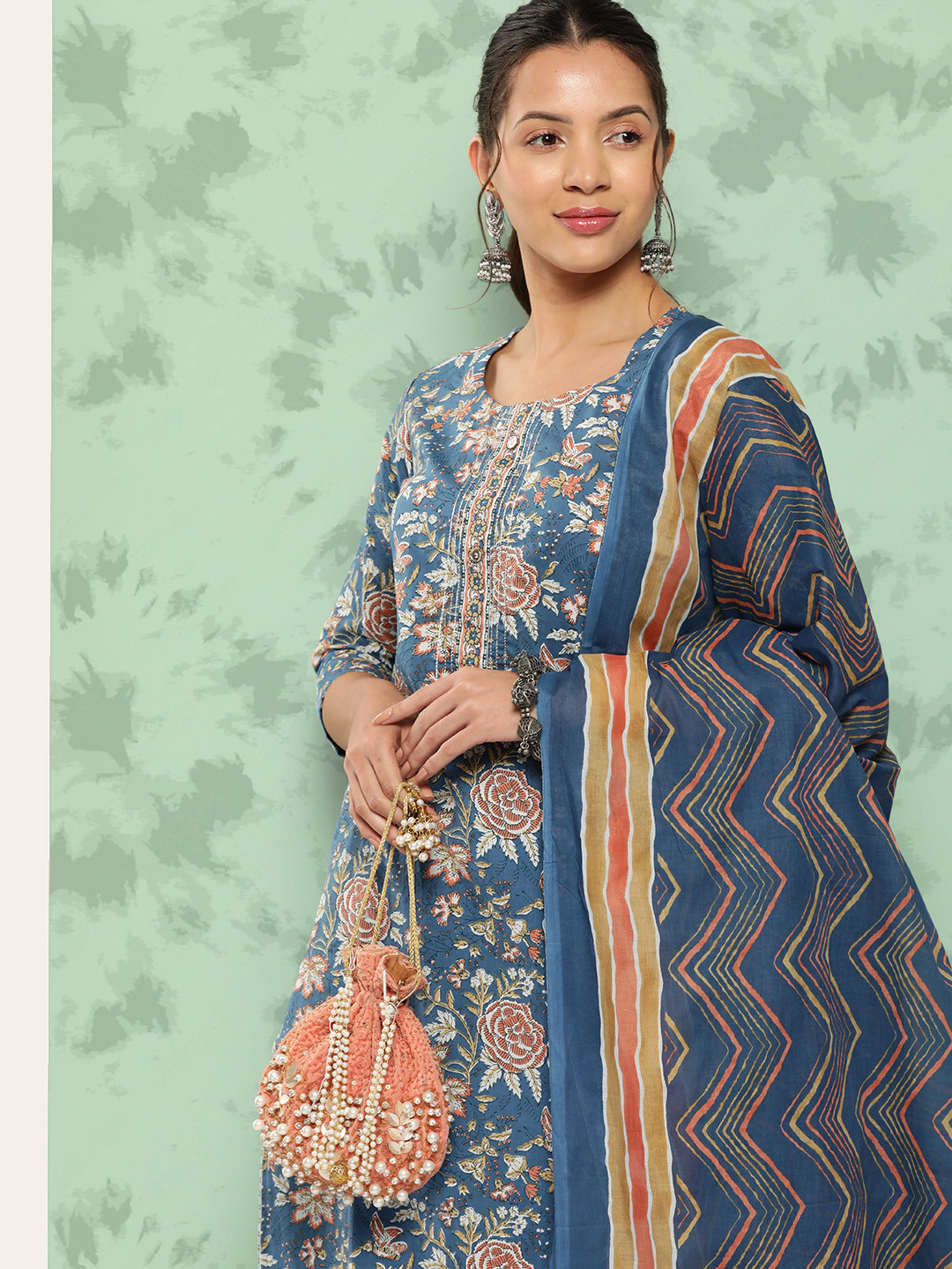 

Yufta Floral Printed Thread Work Pure Cotton Kurta With Trousers & With Dupatta, Blue