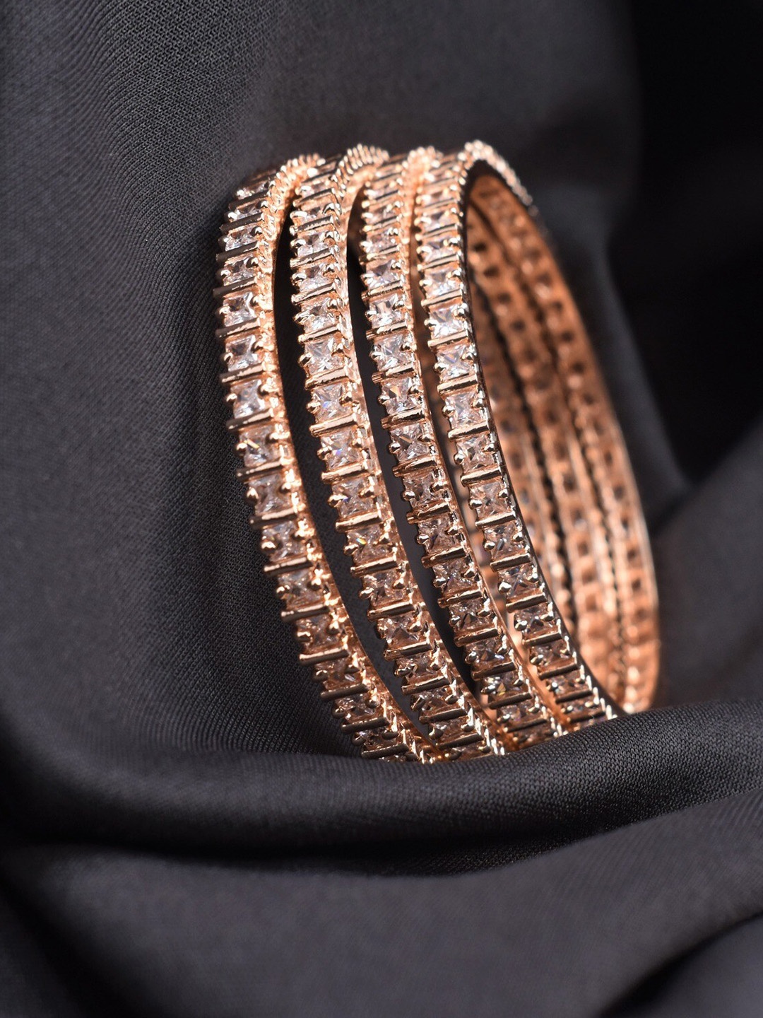 

STEORRA JEWELS Set Of 4 Gold-Plated AD-Studded Bangles