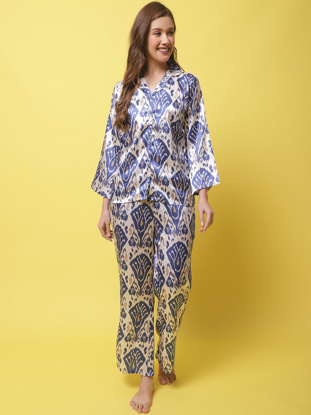 

Claura Ethnic Motifs Printed Satin Night Suit, White