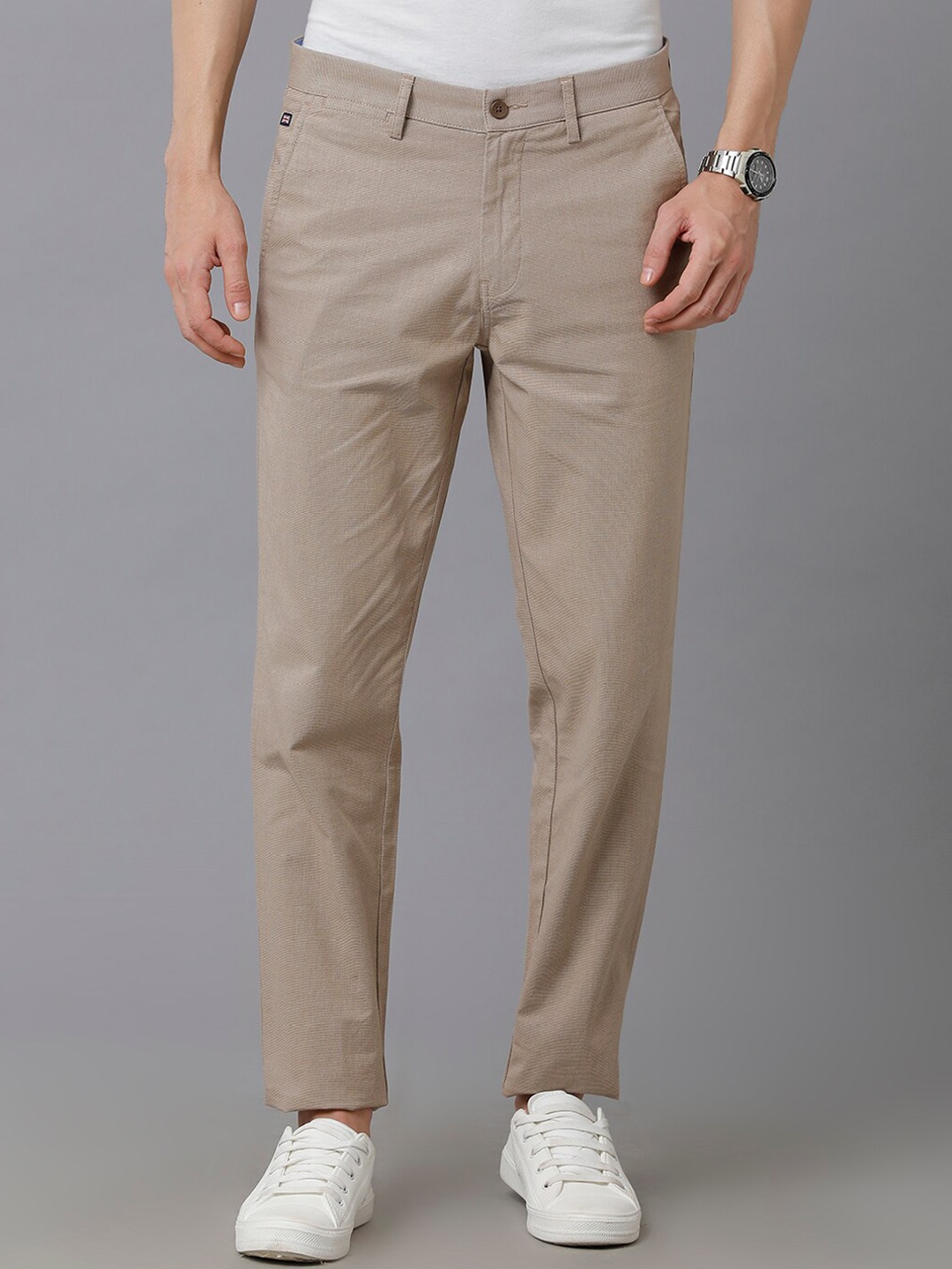 

Double Two Men Smart Slim Fit Mid-Rise Cotton Chinos, Khaki