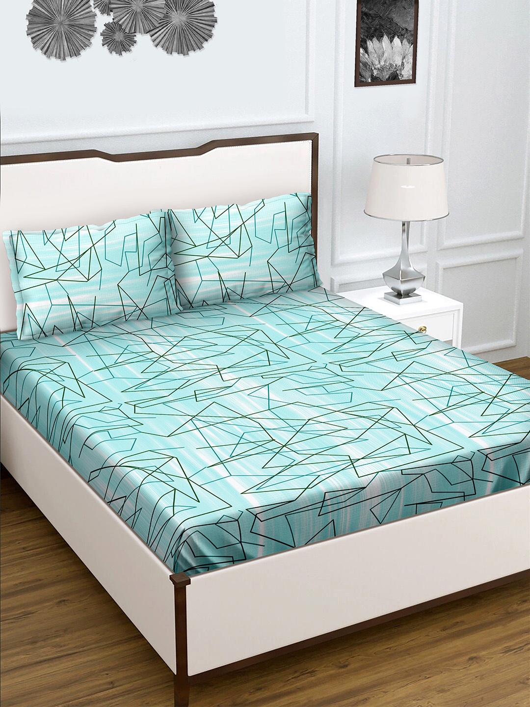 

BELLA CASA Radiant Blue & White 150 TC Flat Cotton King Bedsheet & 2 Pillow Covers
