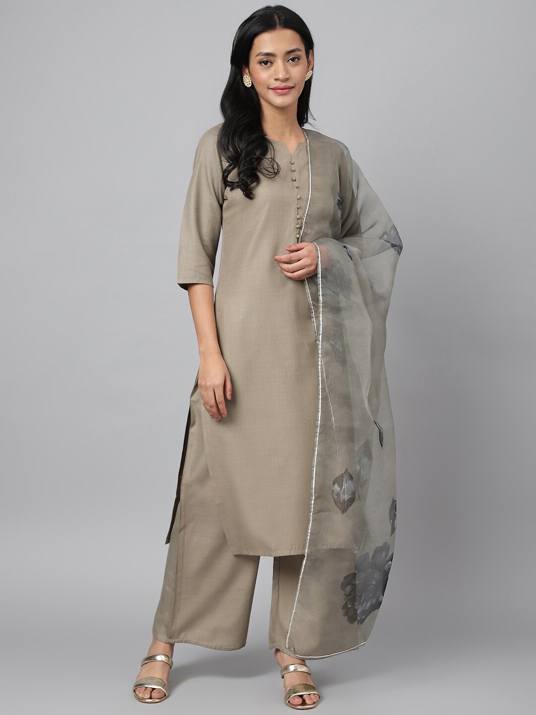 

RATAN Notched Neck Gotta Patti Detail Kurta with Palazzos & Dupatta, Grey
