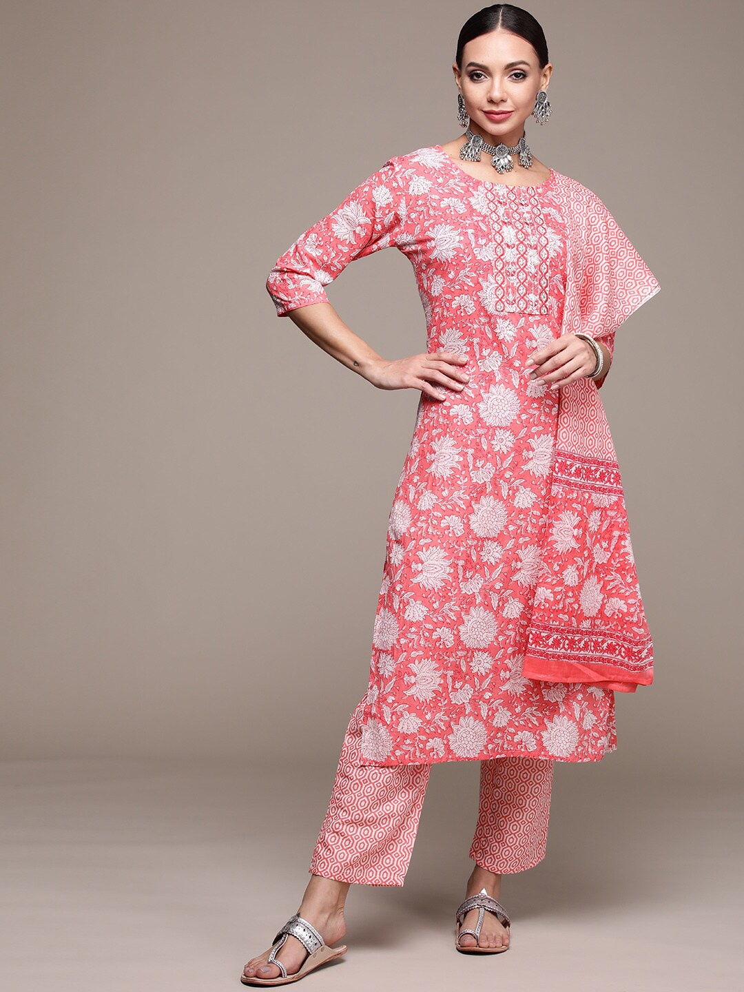 

Anubhutee Floral Printed Thread Work Pure Cotton Kurta with Trousers & Dupatta, Peach