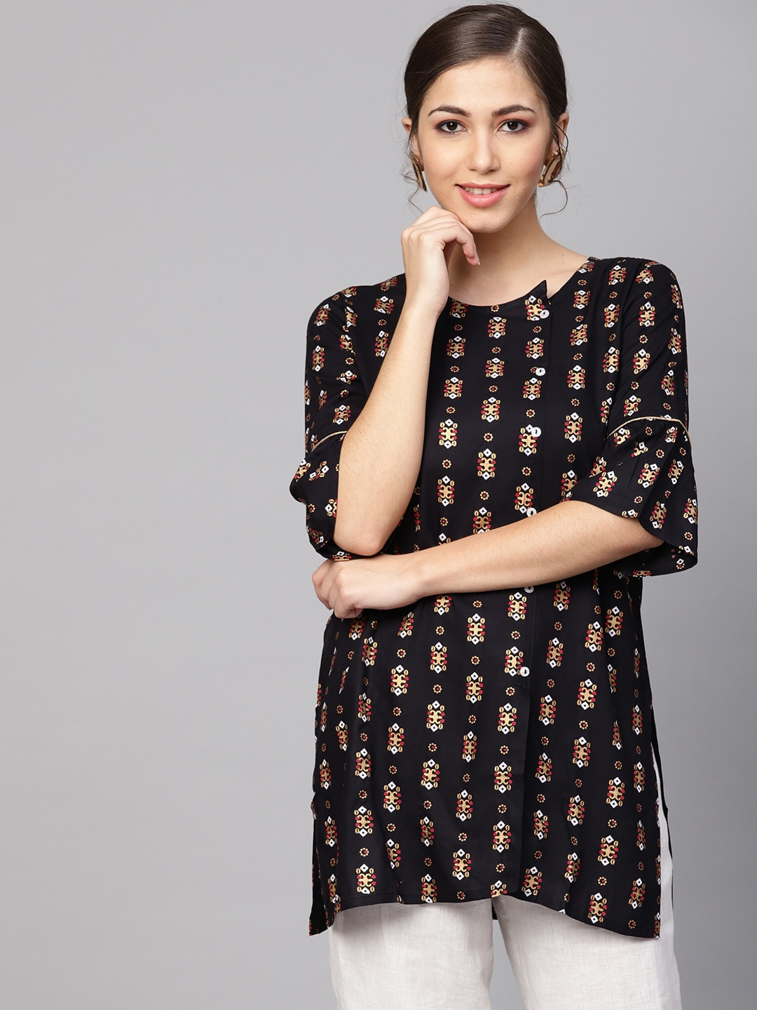 

Anubhutee Ethnic Motifs Printed Kurti, Black