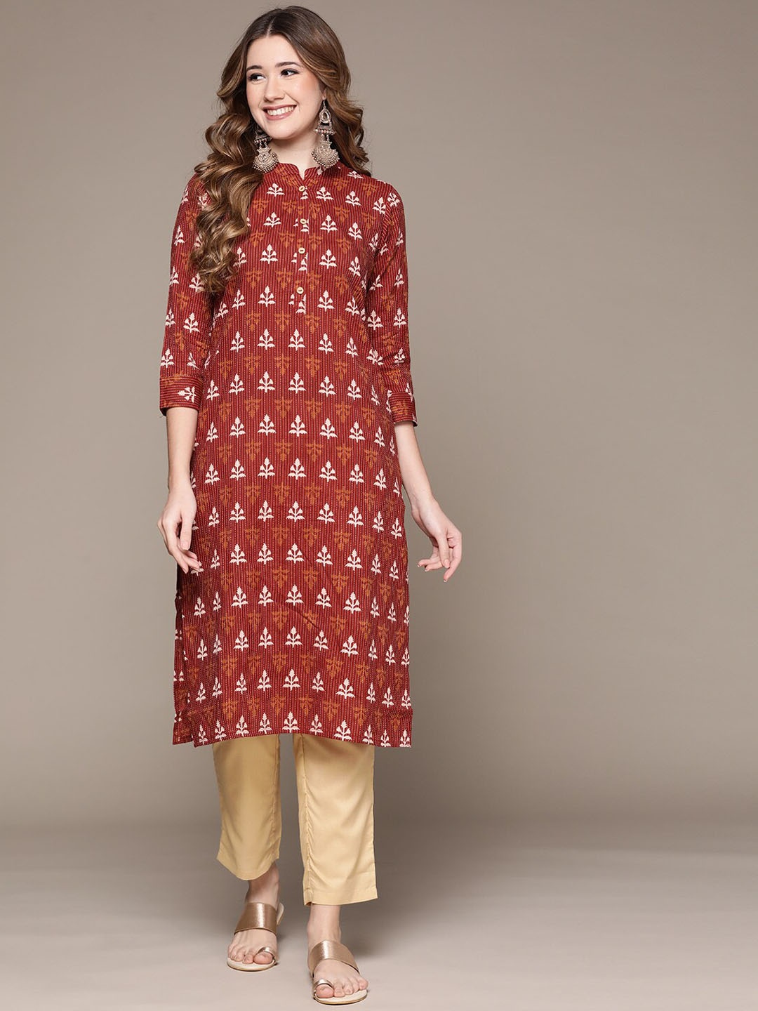 

Anubhutee Ethnic Motifs Printed Pure Cotton Kurta with Trousers, Maroon