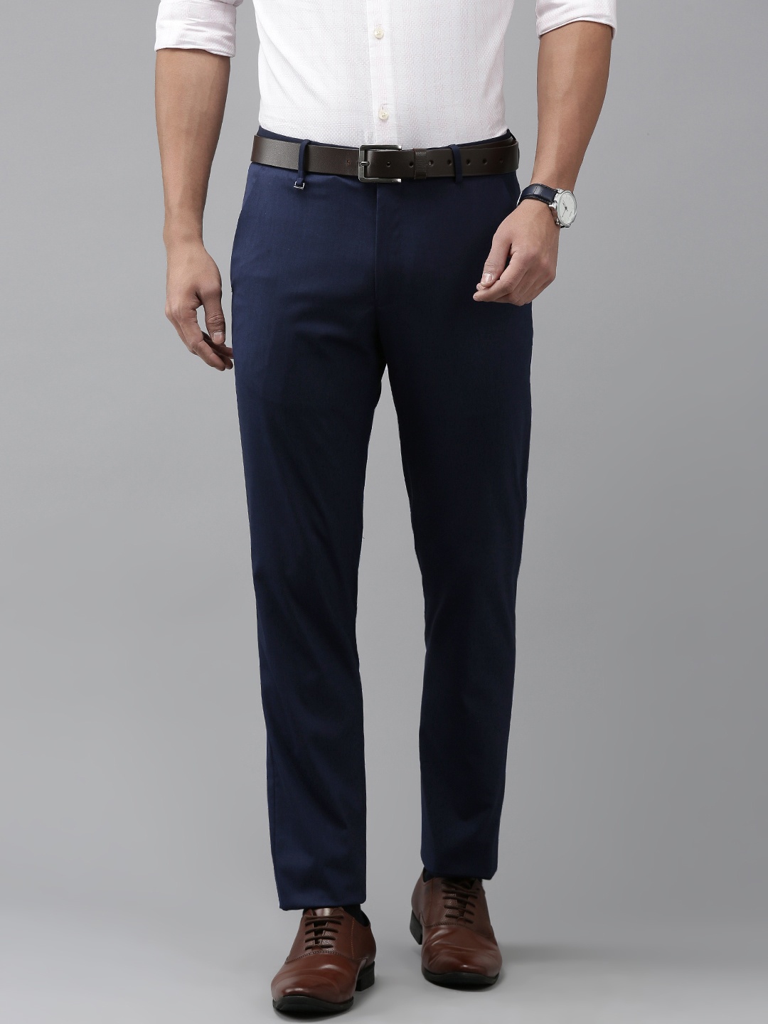 

Van Heusen Men Slim Fit Trousers, Navy blue