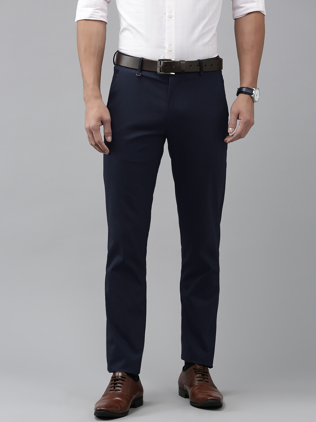 

Van Heusen Men Slim Fit Trousers, Navy blue