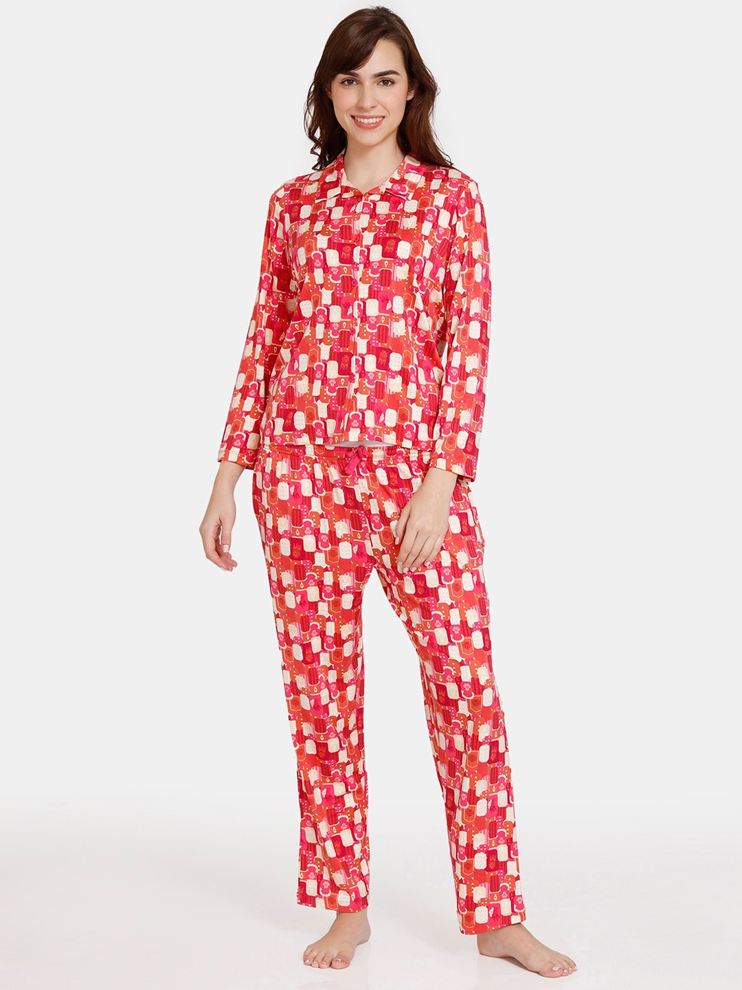 

Zivame Women Geometric Printed Night Suit, Brown