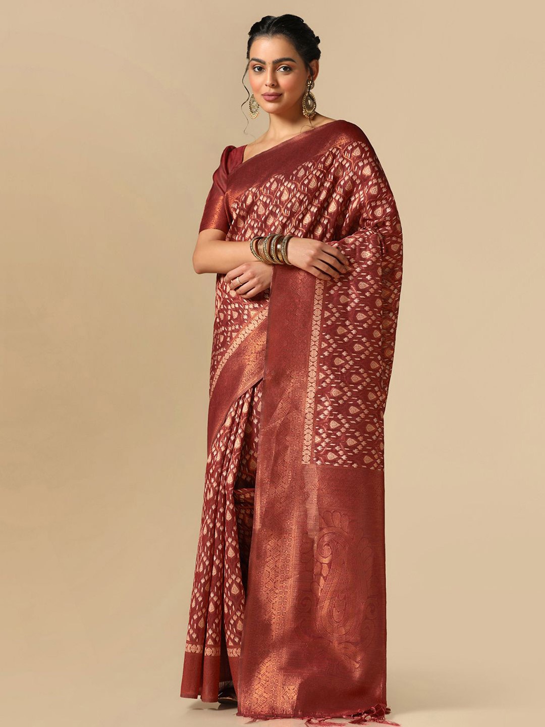 

Satrani Ethinic Motif Woven Design Zari Banarasi Saree, Red