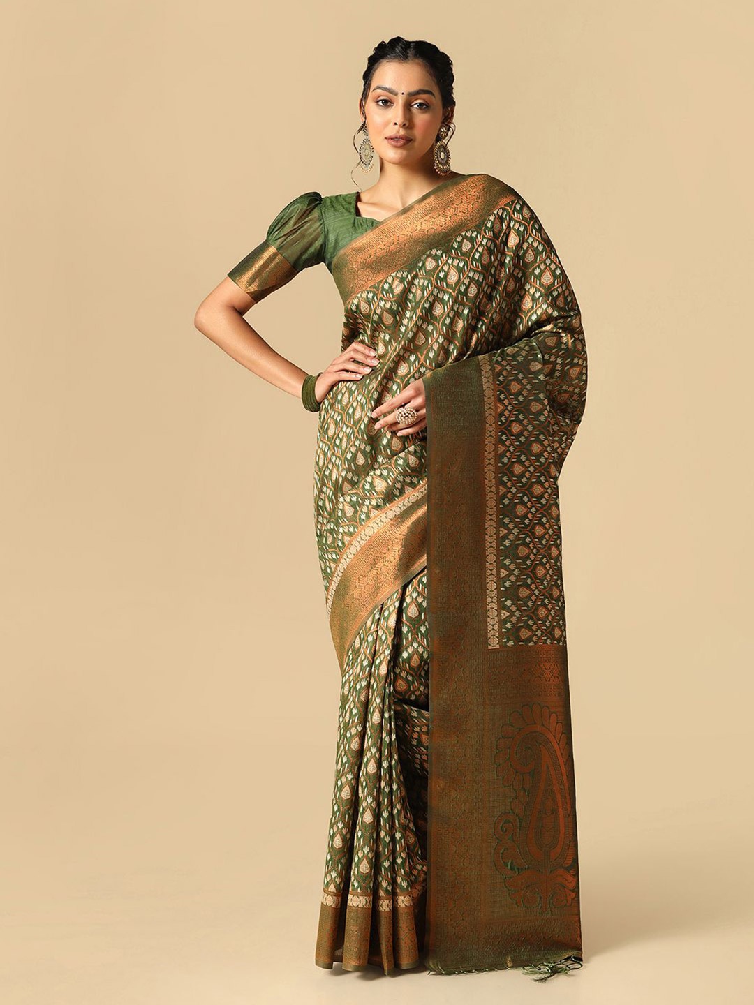 

Satrani Ethnic Motifs Woven Design Zari Jacquard Banarasi Saree, Green