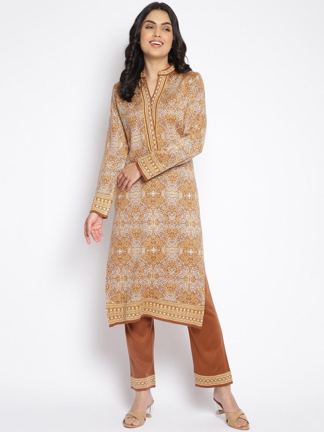 

MIKHAD Women Ethnic Motifs Printed Jacquard Acrylic Kurta, Mustard