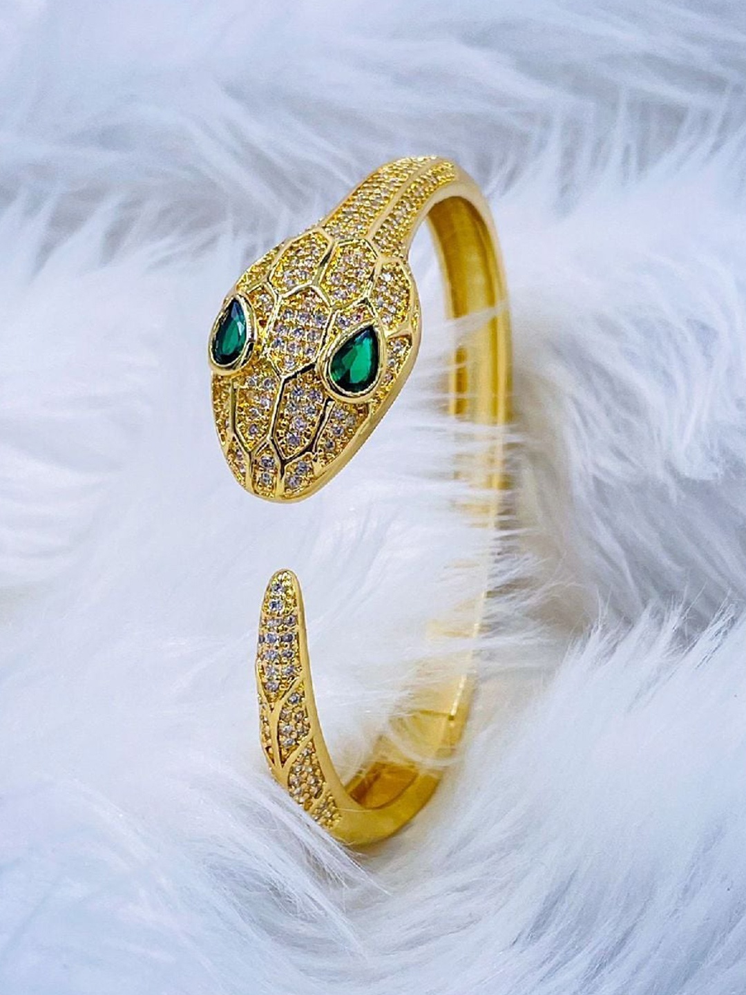 

ZIVOM Brass Cubic Zirconia Gold-Plated Kada Bracelet