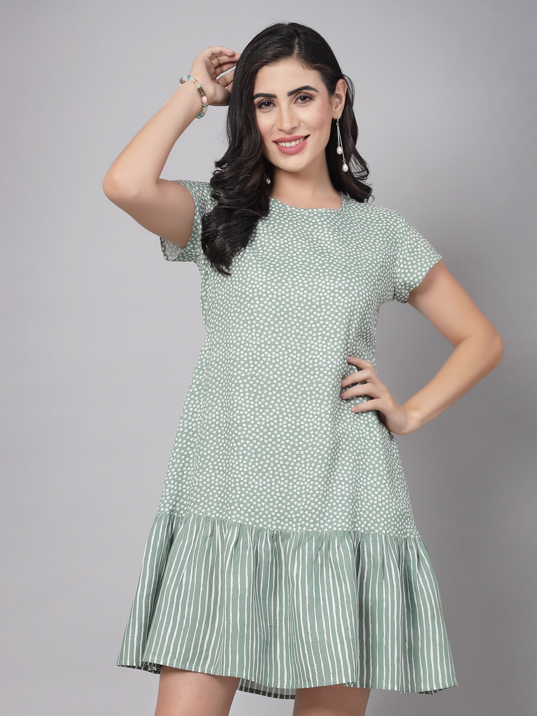 

kipek Geometric Printed Tiering A-Line Kurta, Green