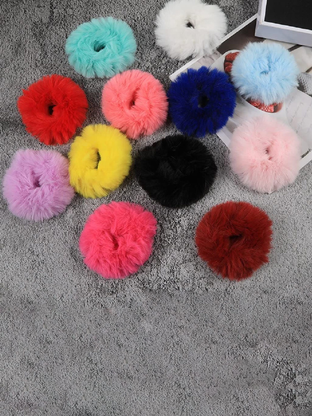 

CHANDERKASH Women Set of 6 Fur Faux Soft Ponytail Holders, Yellow