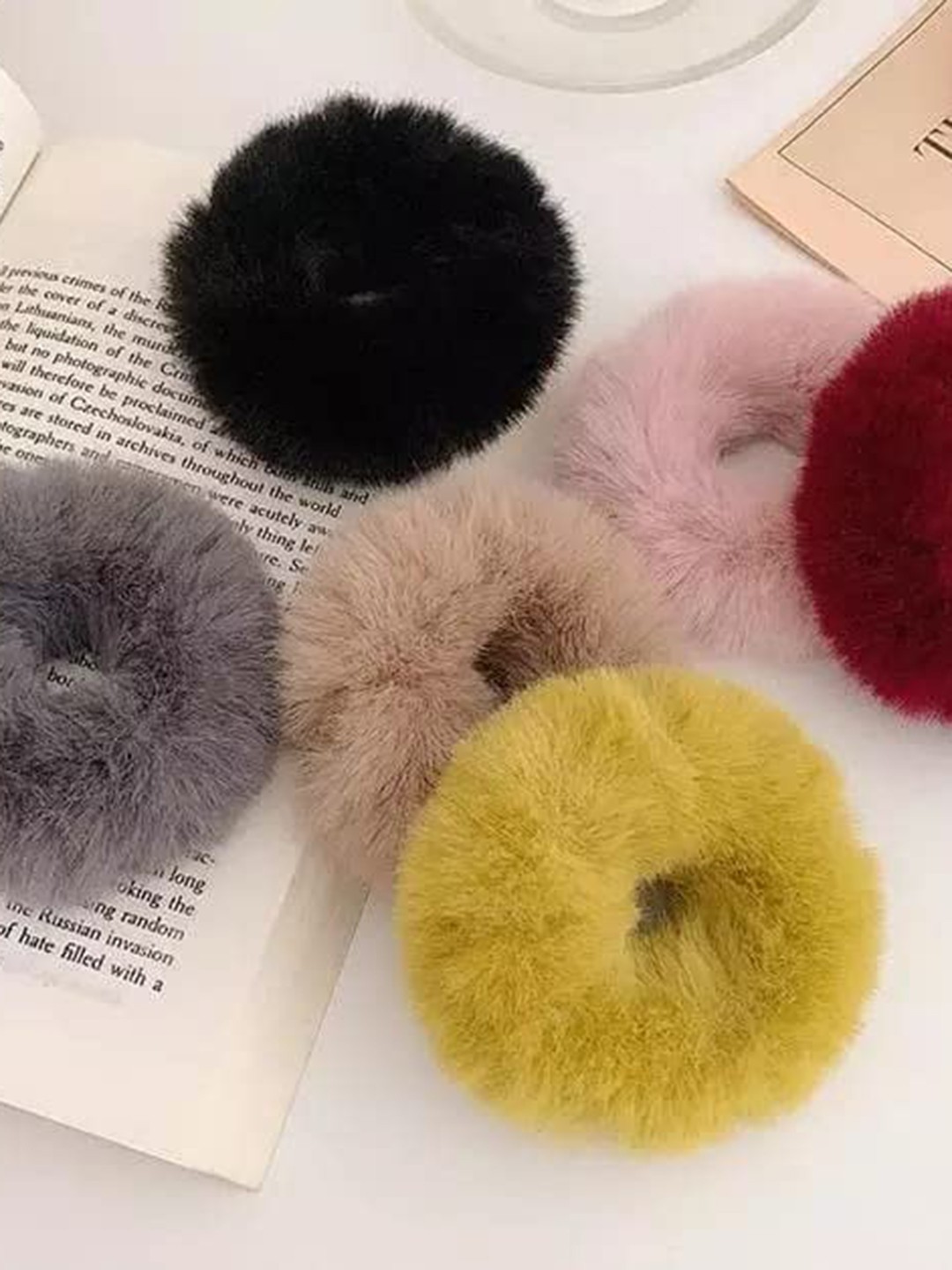 

CHANDERKASH Women Set Of 12 Fur Ponytail Holders, Yellow