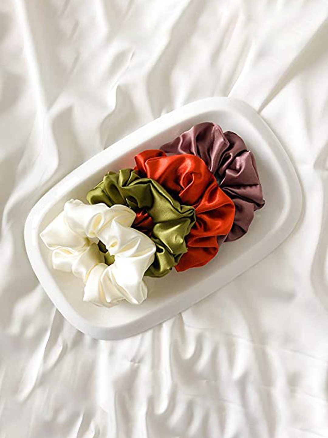

CHANDERKASH Women Set of 4 Ponytail Holders, White