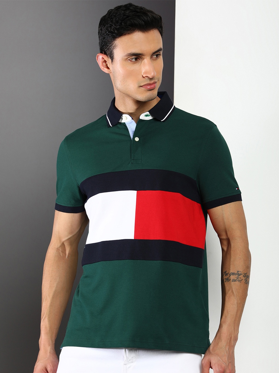 

Tommy Hilfiger Colourblocked Polo Collar T-shirt, Green
