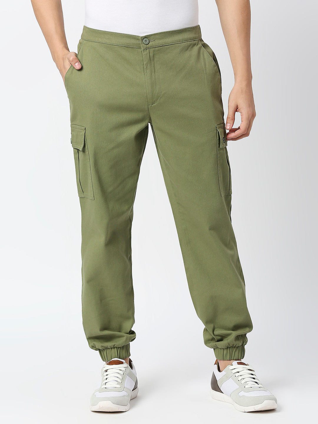 

Thomas Scott Men Comfort Slim Fit Easy Wash Cargos, Olive