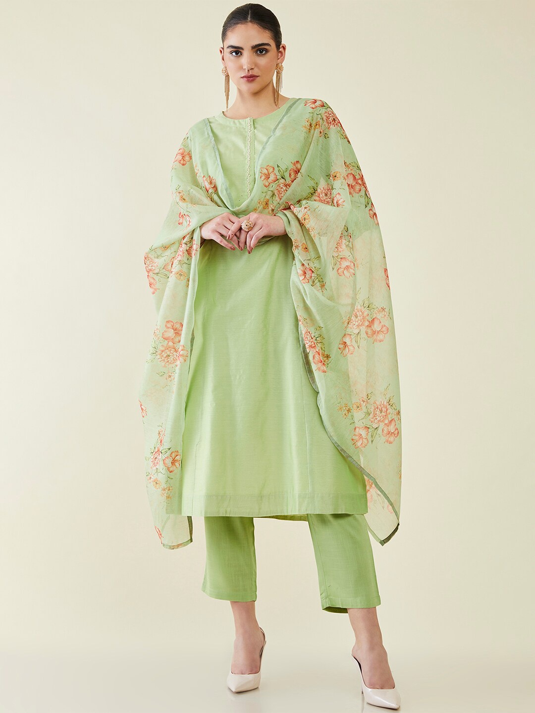 

Soch Thread Work Kurta with Trousers & Dupatta, Green