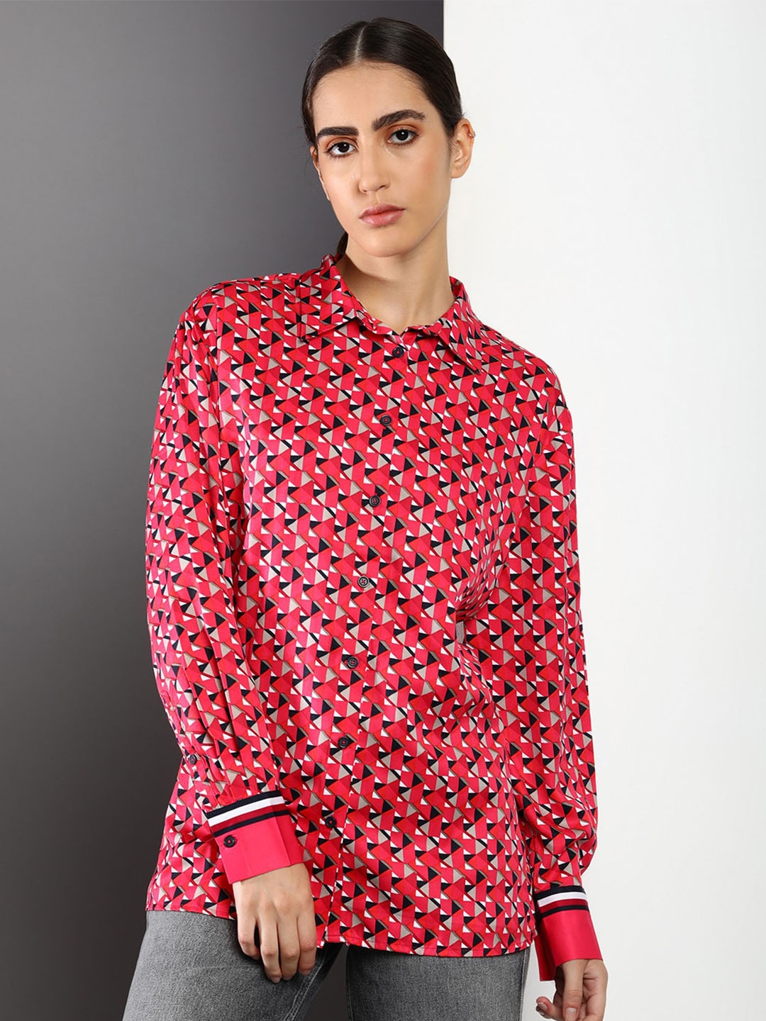 

Tommy Hilfiger Slim Fit Geometric Printed Casual Shirt, Pink