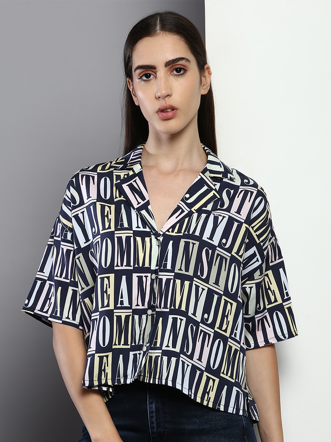 

Tommy Hilfiger Typography Printed Boxy Short Sleeves Casual Shirt, Black
