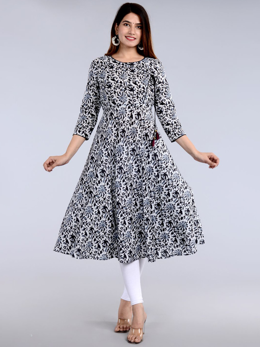 

FABISTA Floral Printed Pure Cotton Angrakha Kurta, Black