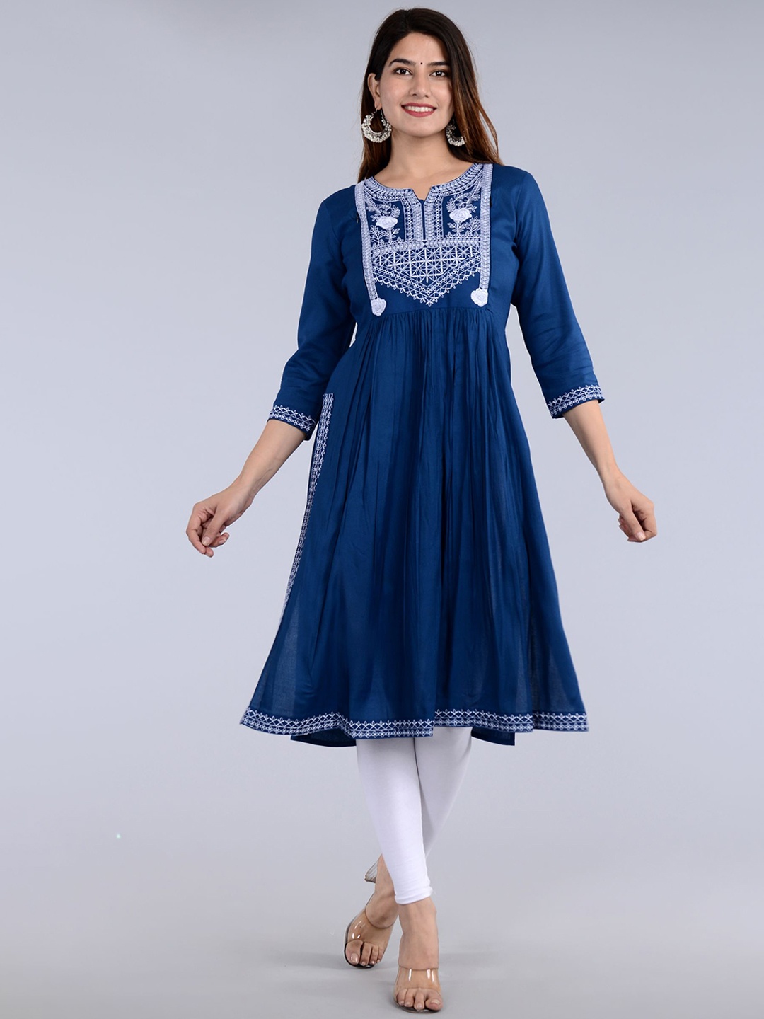 

FABISTA Yoke Design Notched Collar A-Line Kurta, Blue