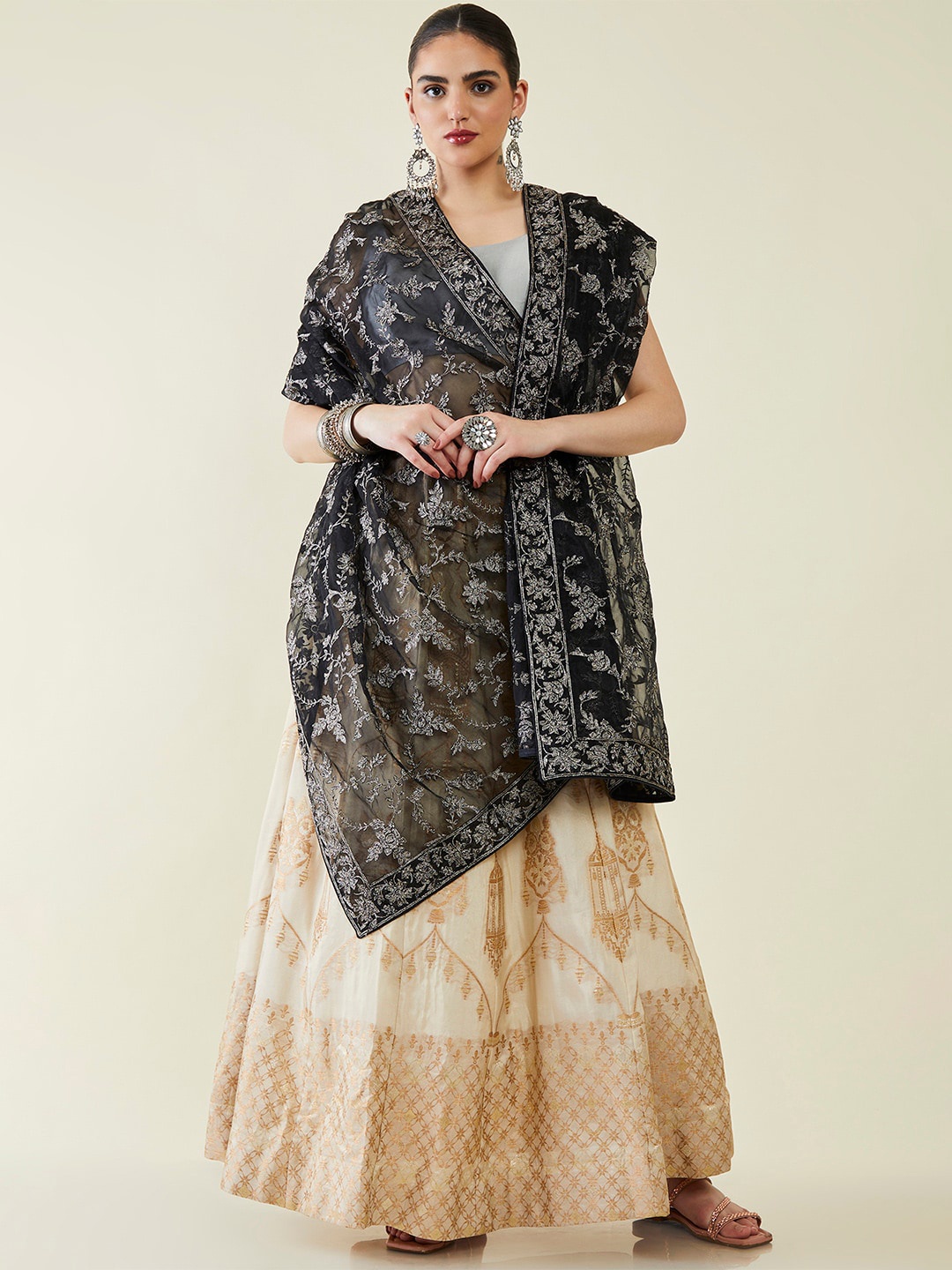 

Soch Embroidered Nylon Dupatta, Black