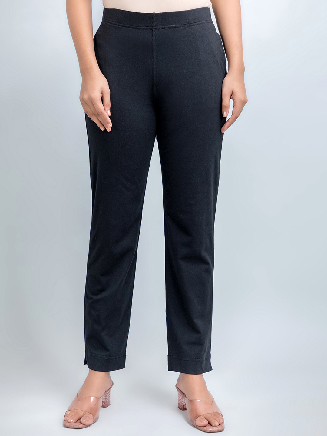 

fabGLOBAL Women Slim Fit Mid-Rise Cotton Trousers, Black