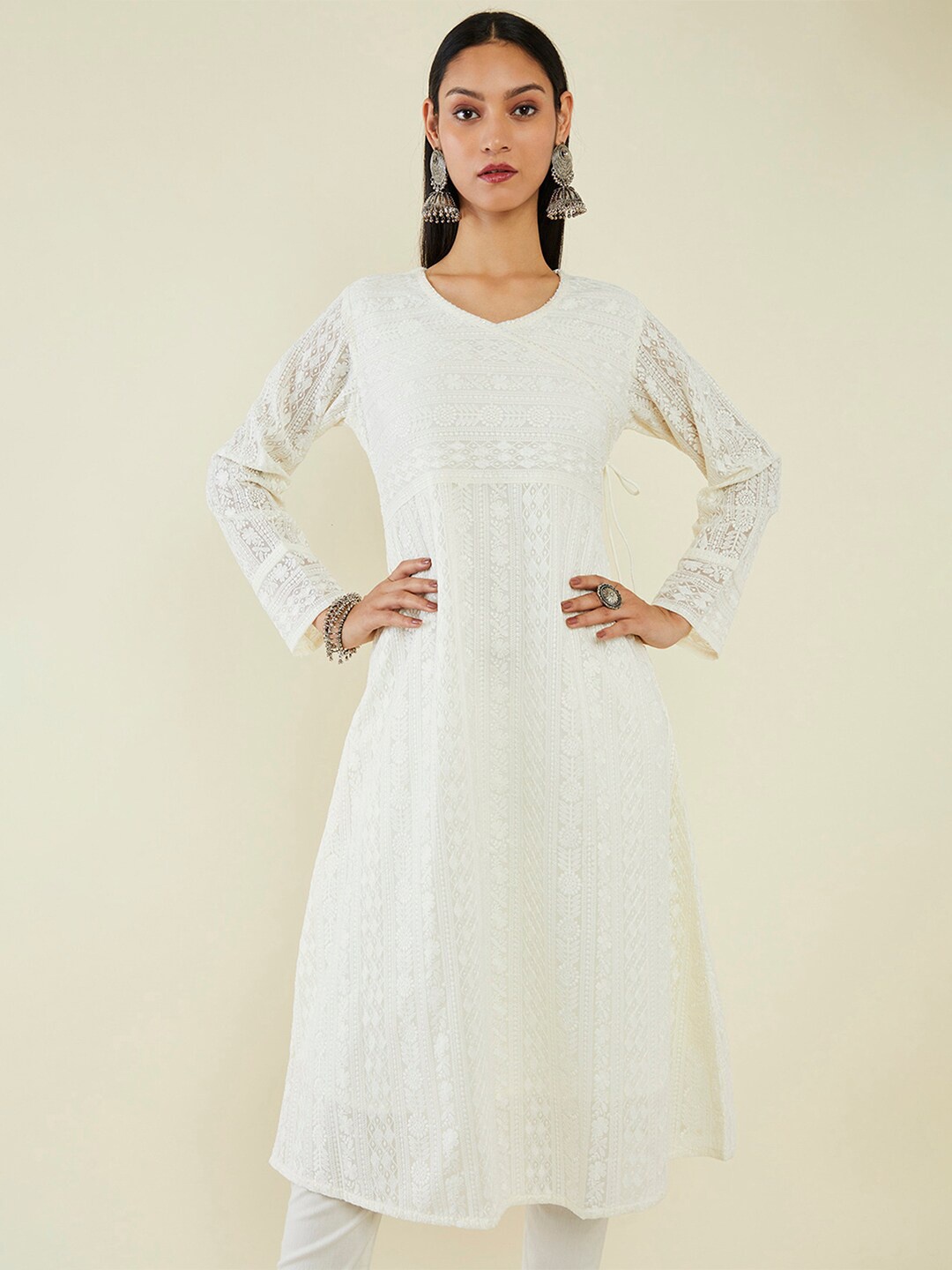 

Soch Women Ethnic Motifs Embroidered Chikankari Georgette Kurta, Off white