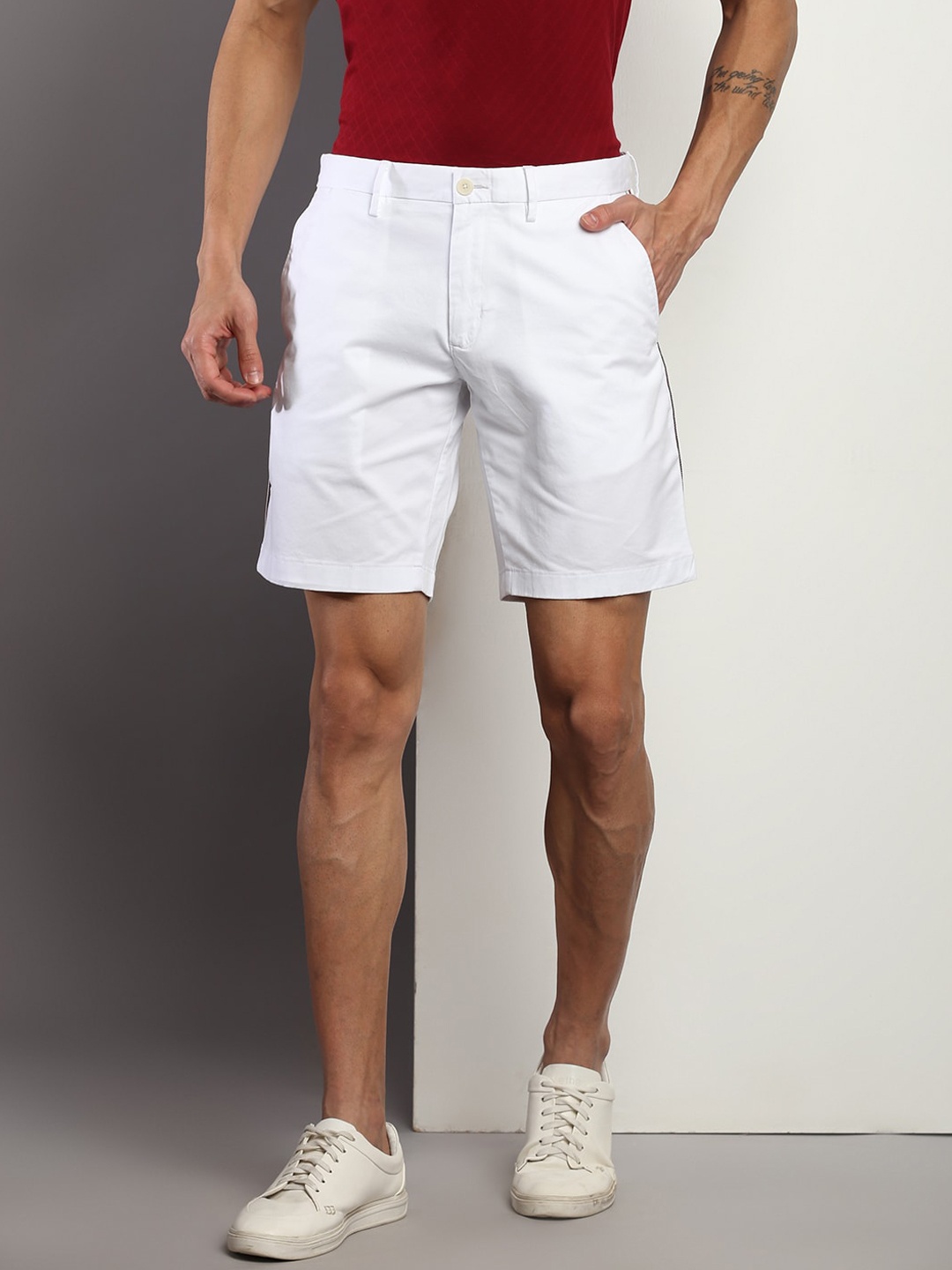 

Tommy Hilfiger Men Cotton Chino Shorts, White