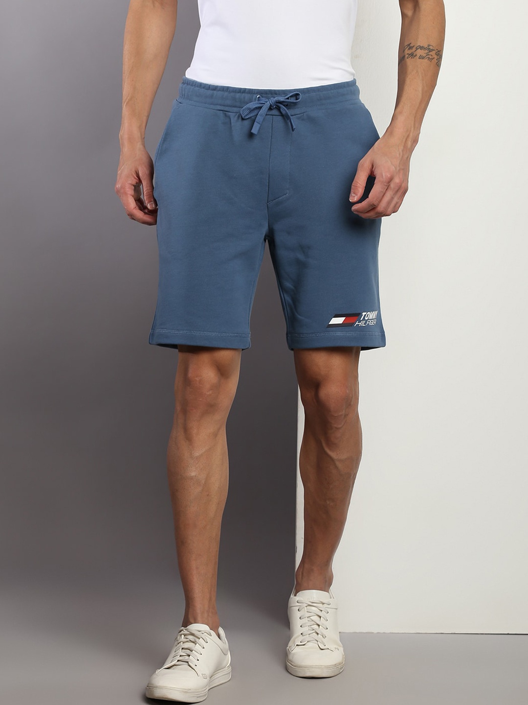 

Tommy Hilfiger Men Cotton Regular Fit Shorts, Blue