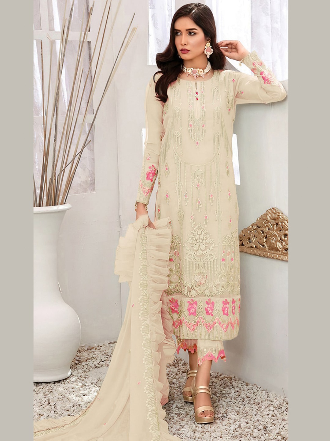 

Satrani Embroidered Unstitched Dress Material, Cream