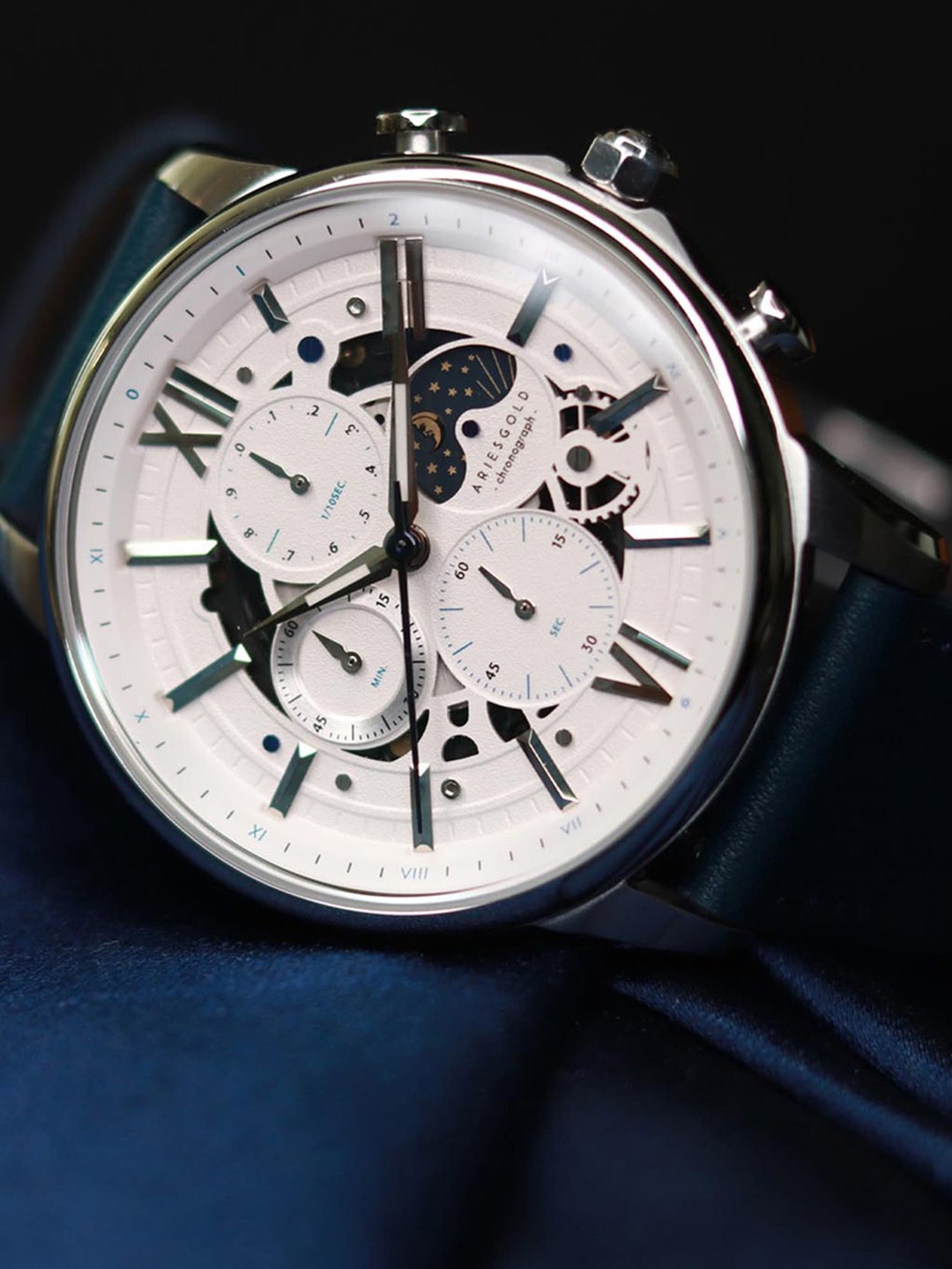 

Aries Gold Men Leather Bracelet Style Straps Analogue Chronograph Watch G 7013 S, White
