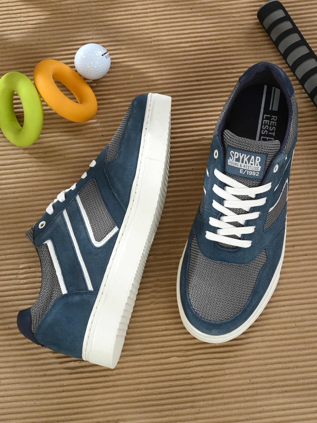 

SPYKAR Men Textured Lace Up Sneakers, Teal