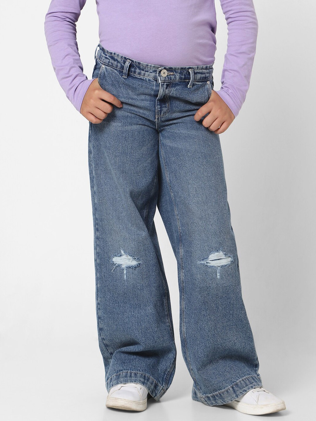 

KIDS ONLY Girls Flared Mildly Distressed Light Fade Jeans, Blue