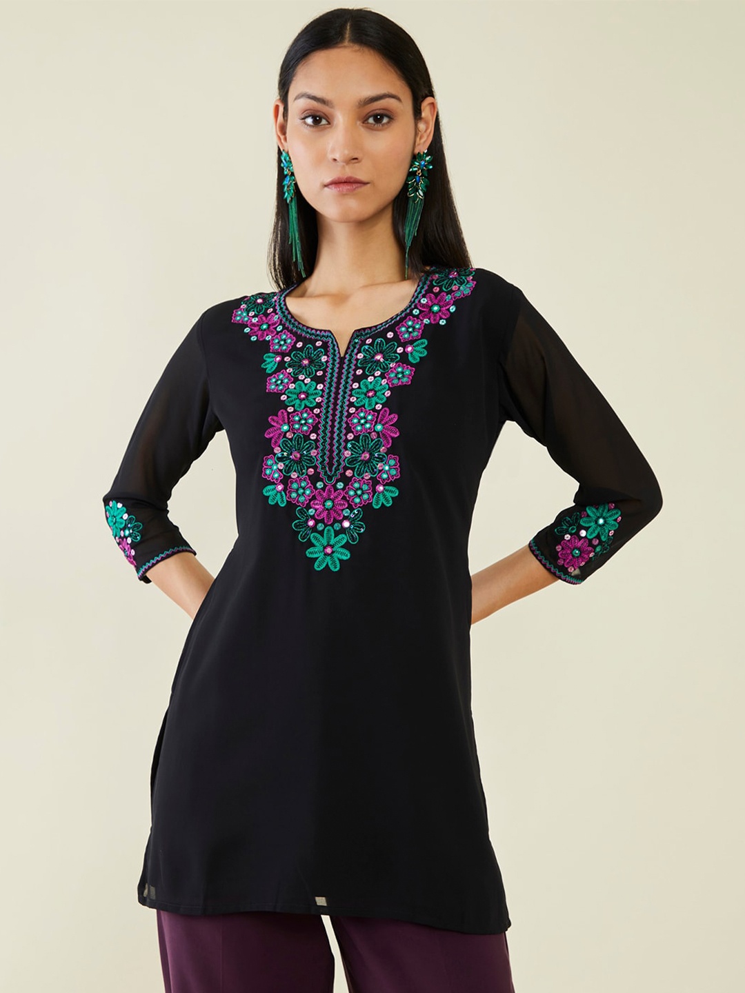 

Soch Yoke Boarder Floral Embroidered Notched Neck Tunic, Black