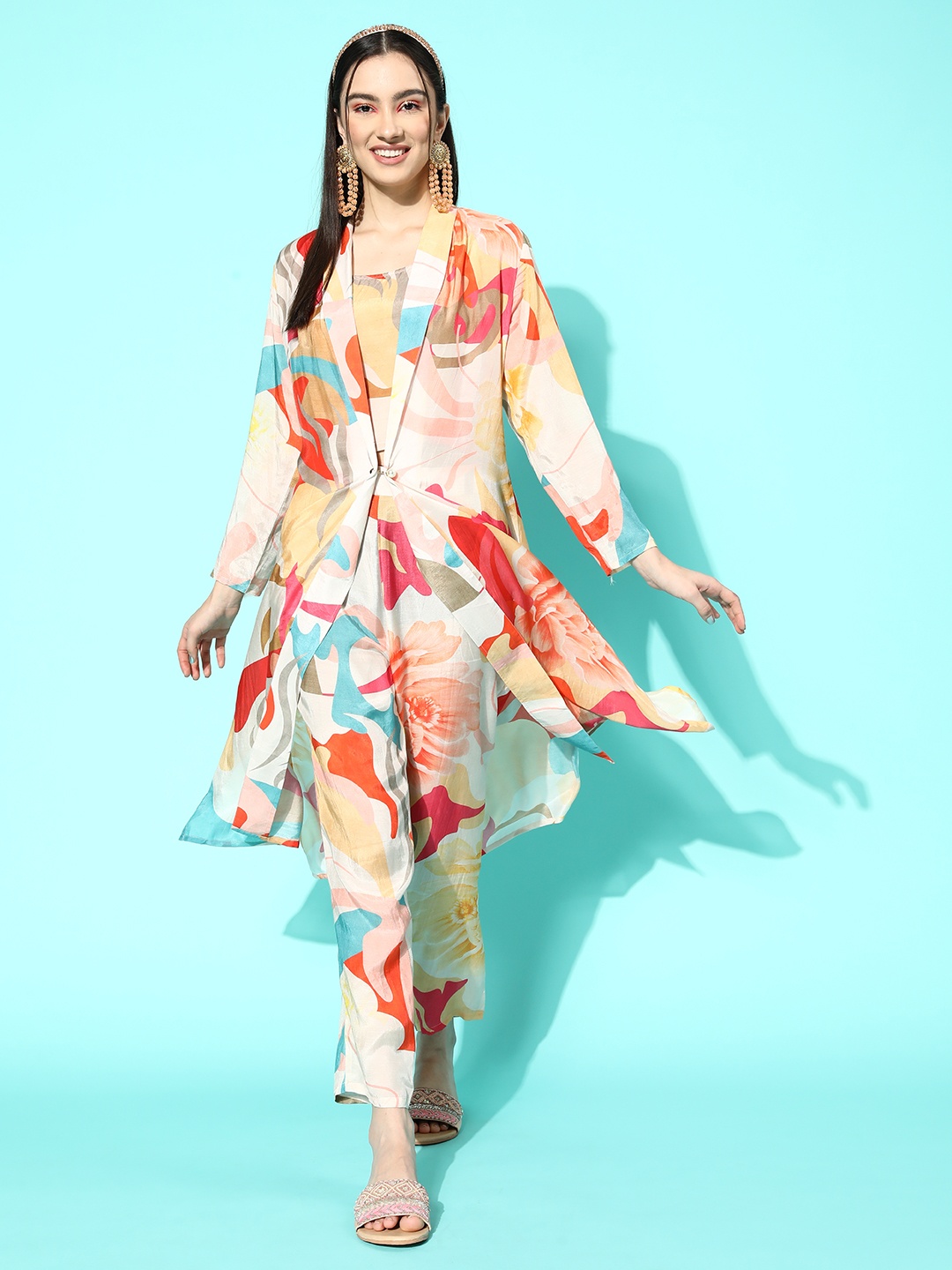 

ZOLA Women Floral Top with Trousers & Jacket, Multi