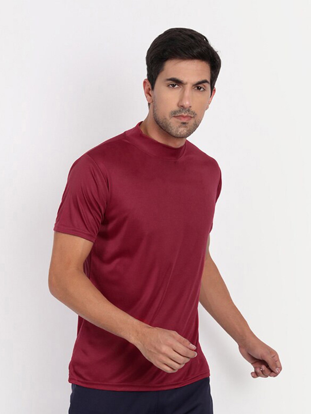 

CLAFOUTIS Round Neck Slim Fit T-shirt, Maroon