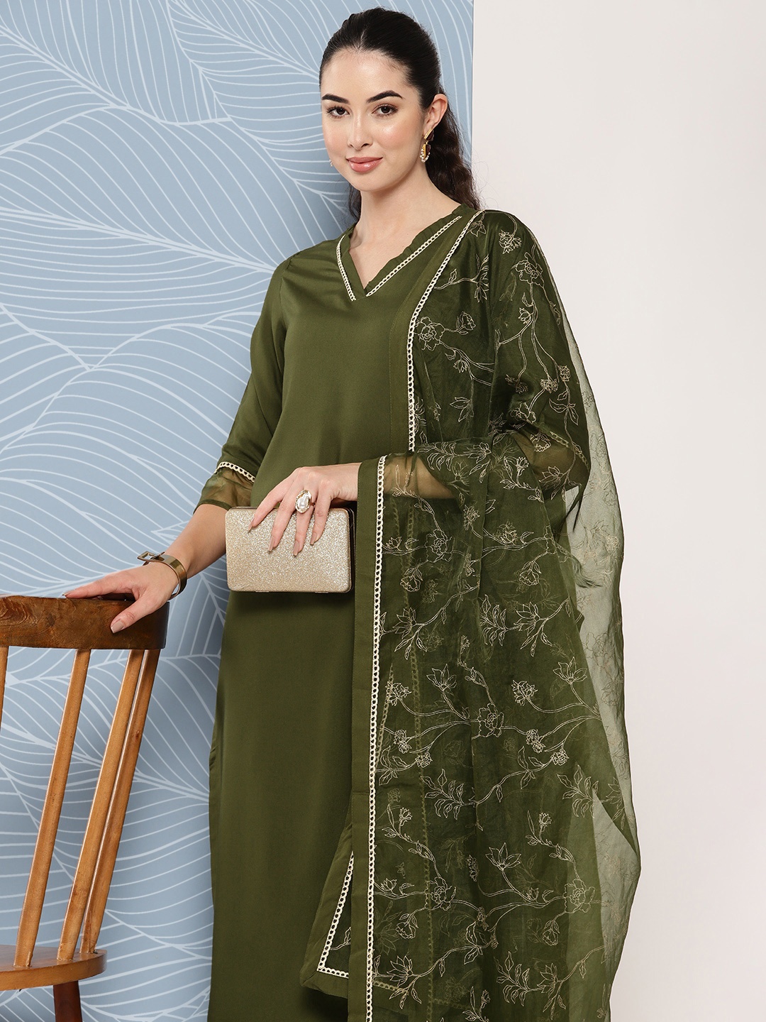 

Janasya Lace Insert Detail Kurta with Palazzos & Printed Dupatta, Olive